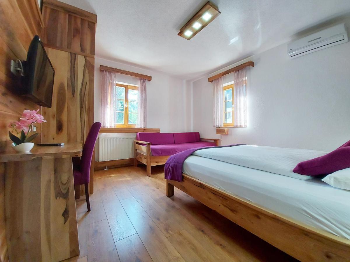 Bed and Breakfast Plitvice Etno House II Єзерце Екстер'єр фото