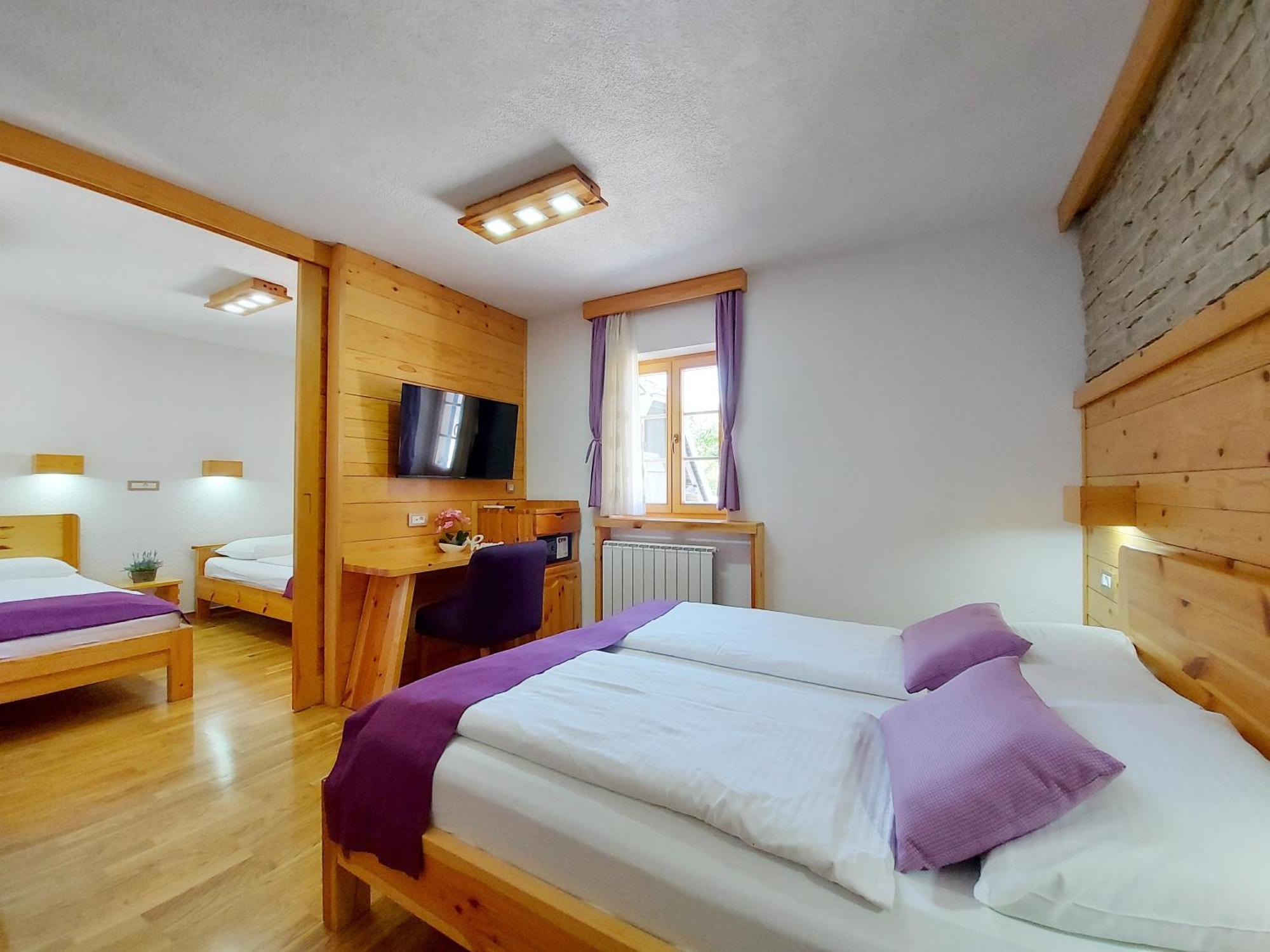 Bed and Breakfast Plitvice Etno House II Єзерце Екстер'єр фото